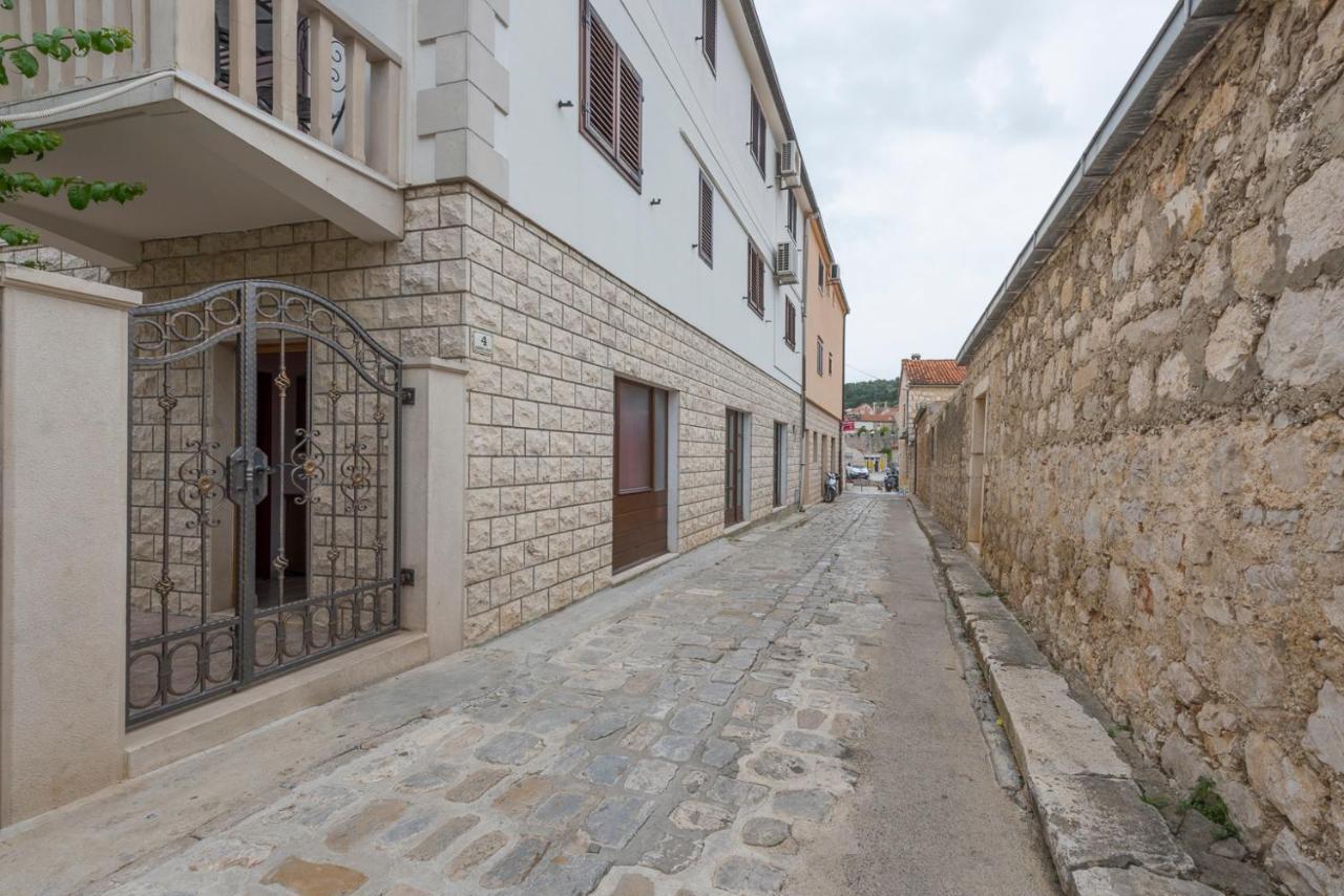 Historic Center Hvar Town- A Few Steps From The Main Square מראה חיצוני תמונה